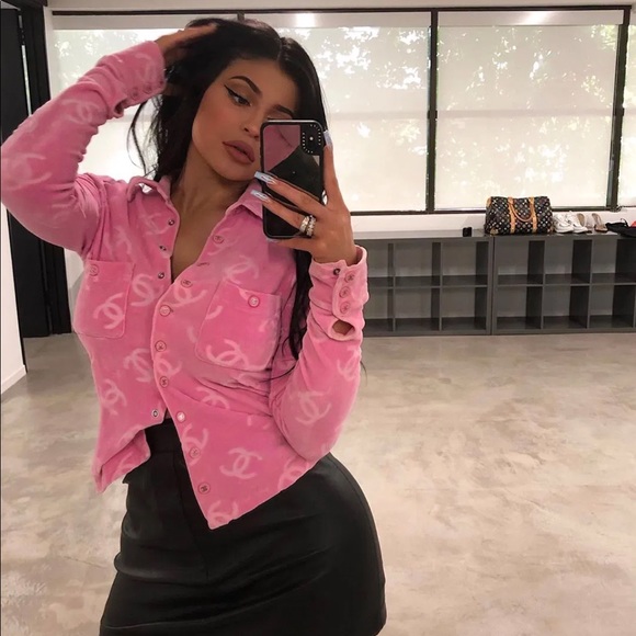 Iconic Chanel Spring 1996 Pink Velour Tunic Dress - Picture 11 of 12